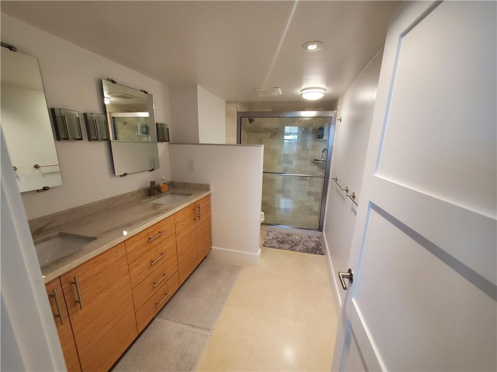 1401 North Riverside Drive, Unit 807 Pompano Beach, FL 33062 - Photo 33 of 40 Photo 33