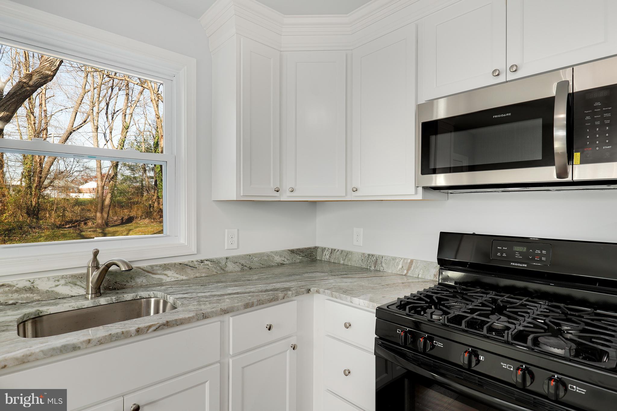 5906 Point Pleasant Road Baltimore, MD 21206 - Photo 11 of 31 Gallery Image 11