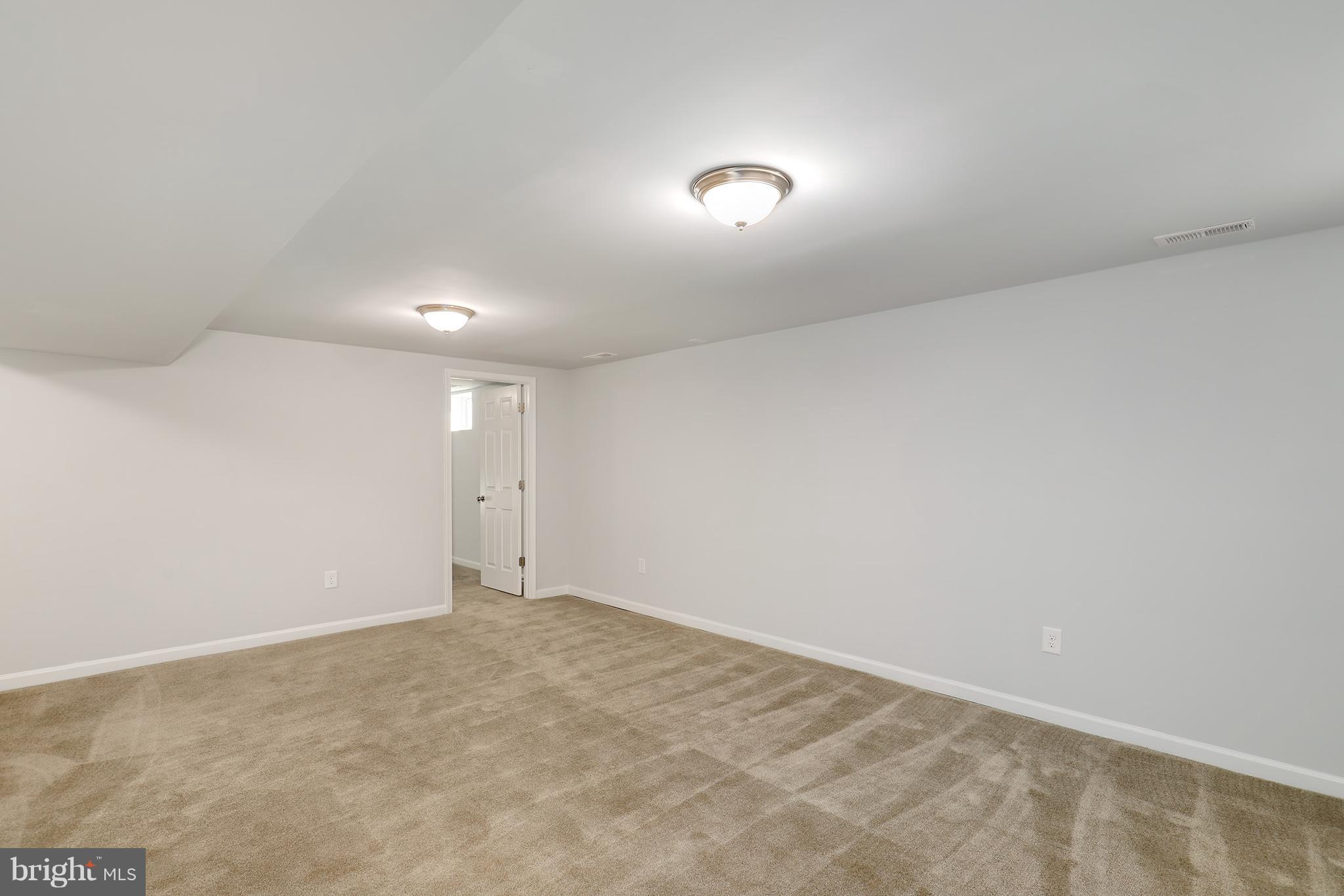 5906 Point Pleasant Road Baltimore, MD 21206 - Photo 21 of 31 Gallery Image 21