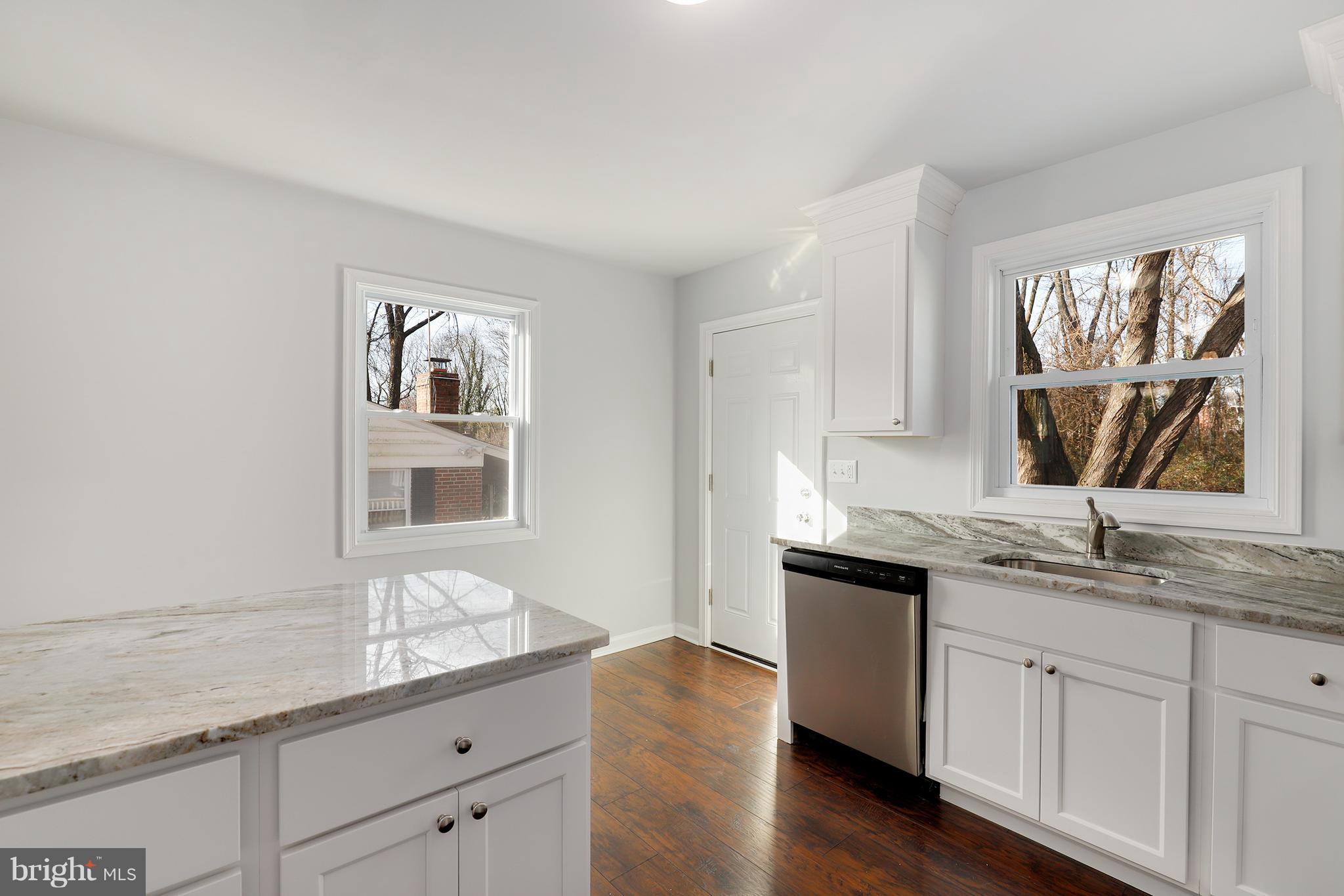 5906 Point Pleasant Road Baltimore, MD 21206 - Photo 9 of 31 Gallery Image 9