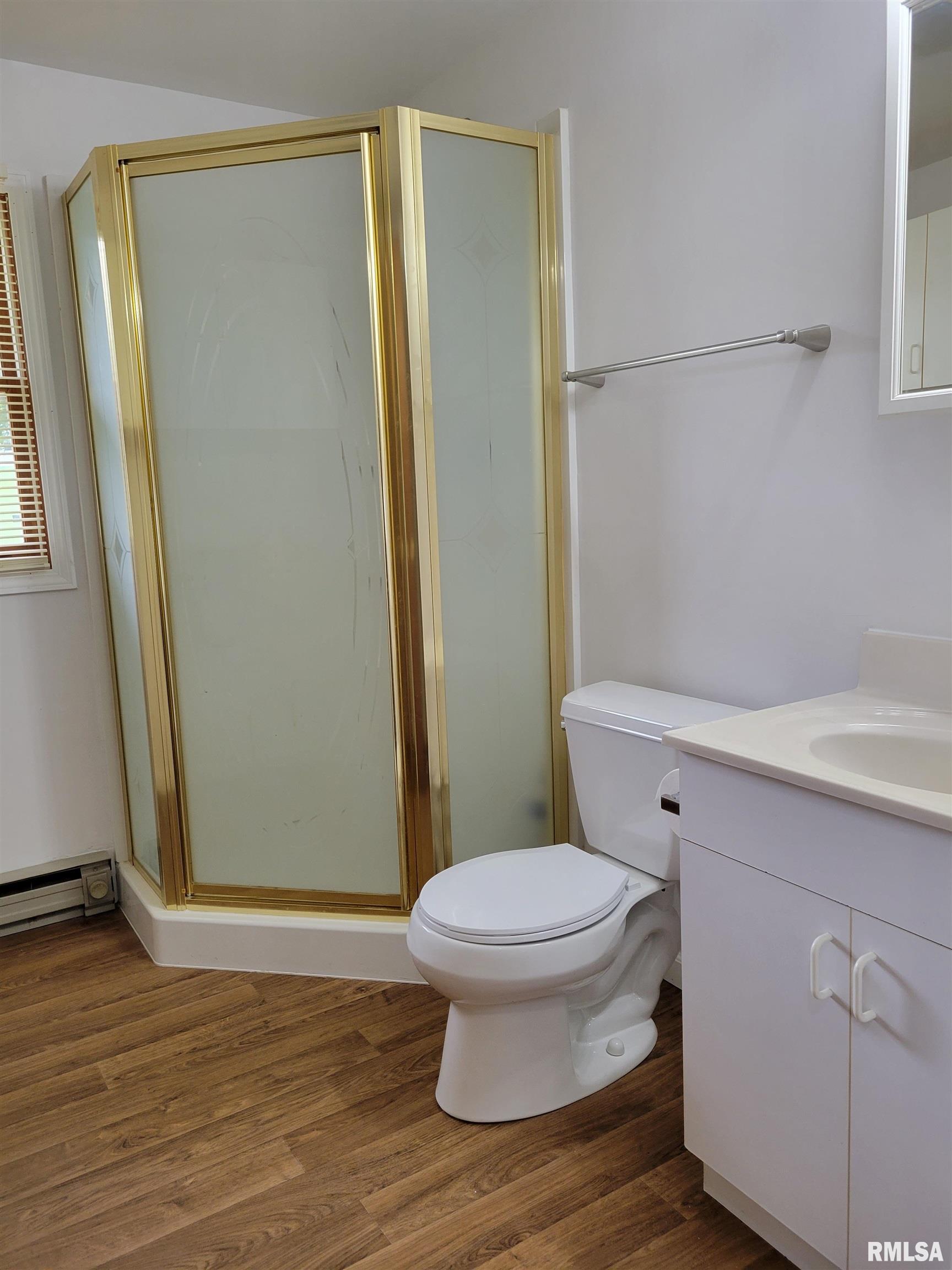 650 West 2nd Street Dallas City, IL 62330 - Photo 11 of 19
