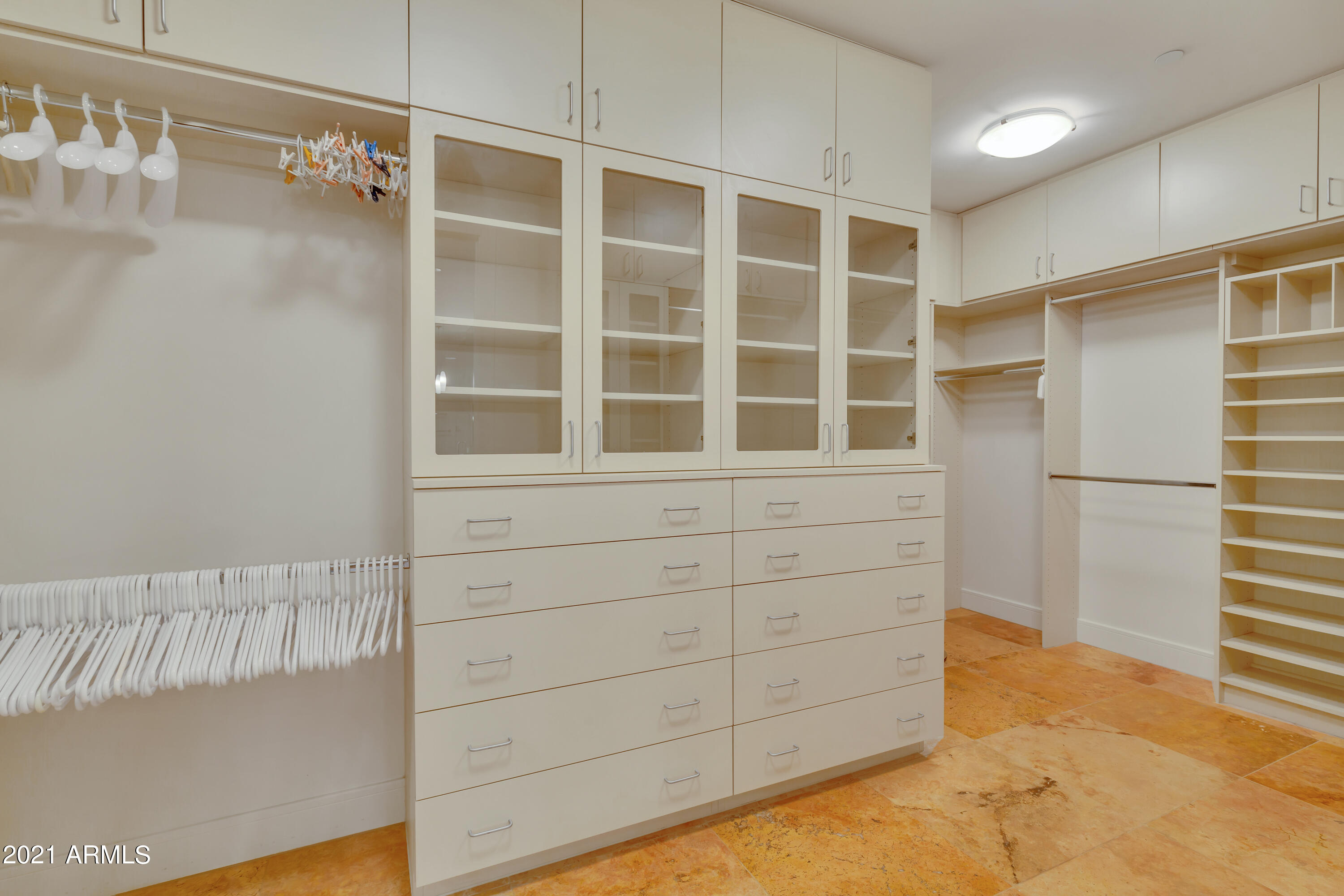 2211 East Camelback Road, Unit 1201 Phoenix, AZ 85016 - Photo 19 of 39 Master Closet