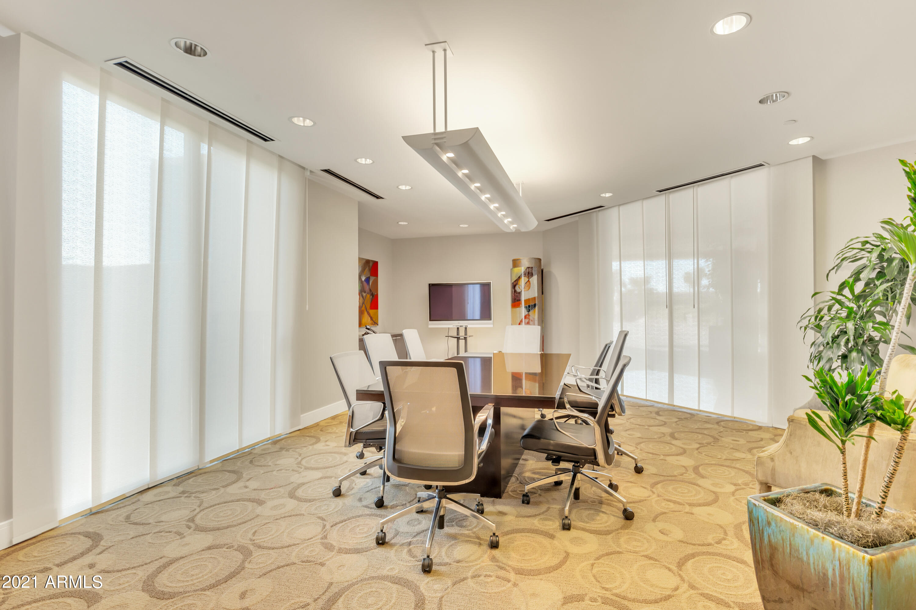 2211 East Camelback Road, Unit 1201 Phoenix, AZ 85016 - Photo 38 of 39 Conference Room