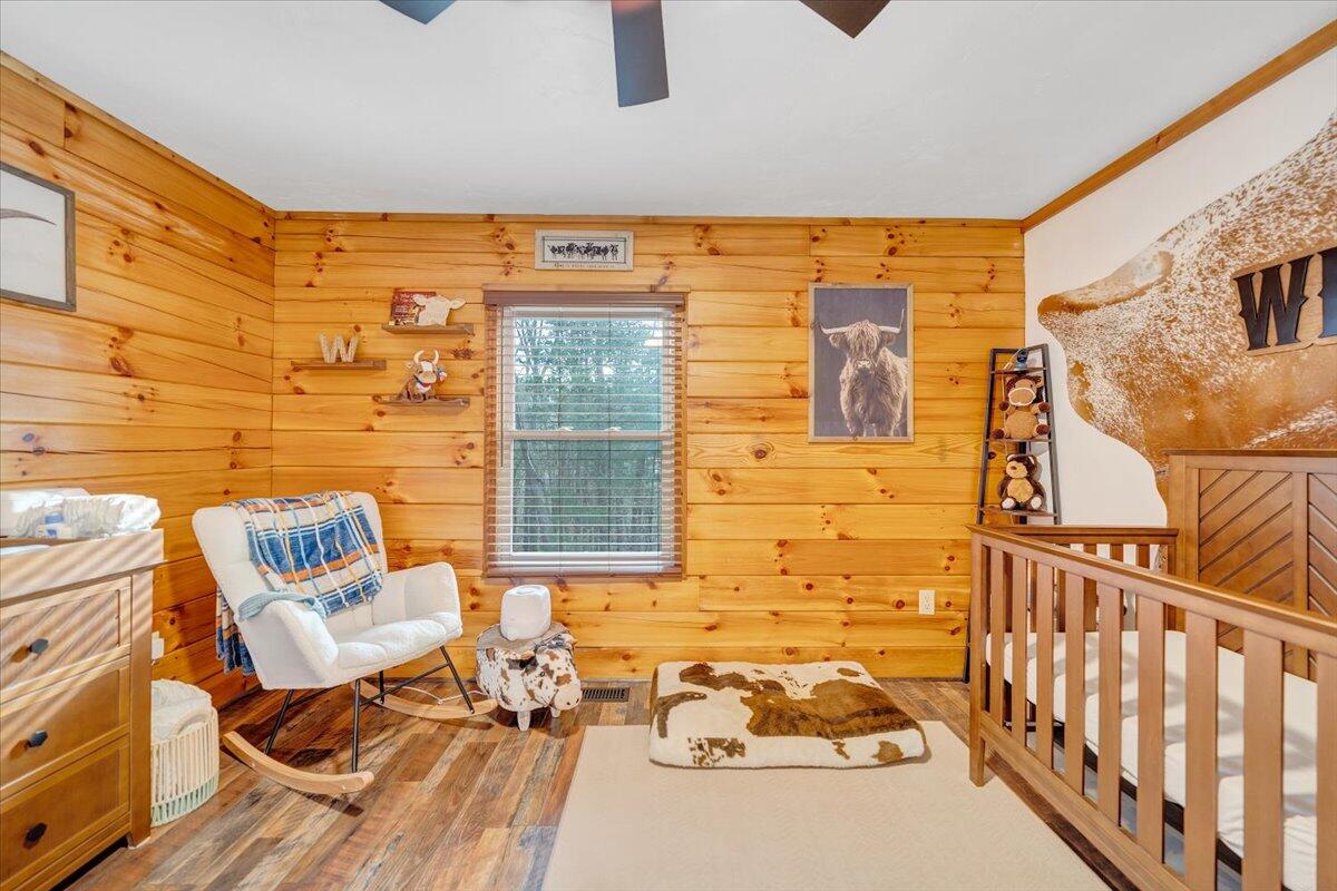 8013 Springwood Road Buchanan, VA 24066 - Photo 31 of 50 a view of balcony with wooden floor and outdoor seating