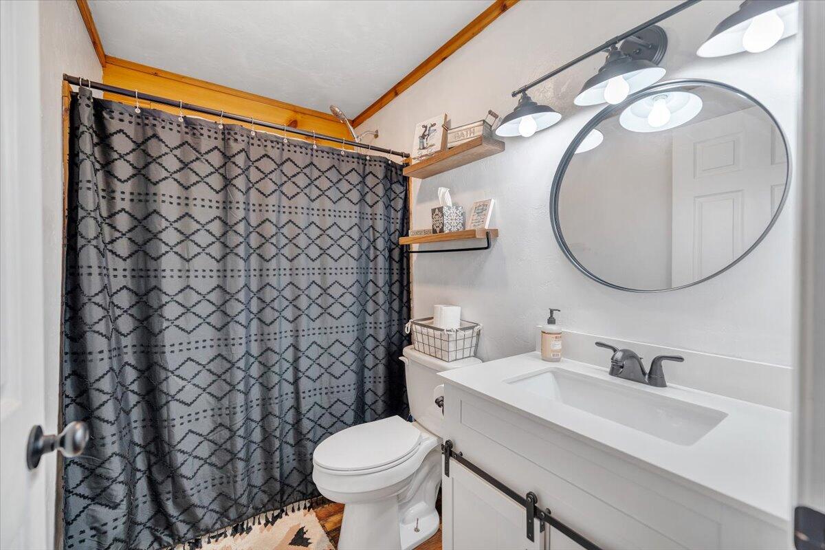 8013 Springwood Road Buchanan, VA 24066 - Photo 34 of 50 a bathroom with a sink and a mirror