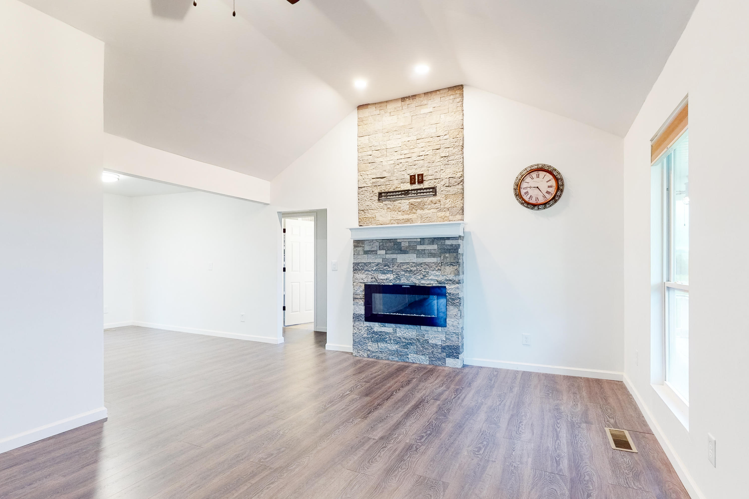 418 Pocahontas Lane Rutledge, TN 37861 - Photo 5 of 33 3900-144239