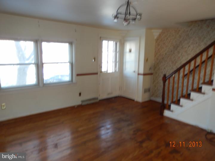 1908 Lakeview Road Wilmington, DE 19805 - Photo 2 of 10 Gallery Image 2