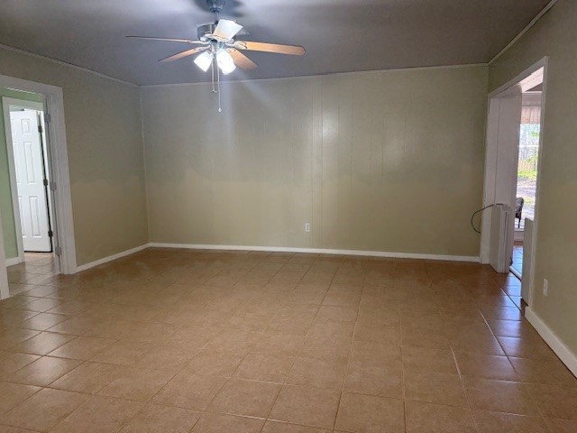 3411 Hickory Hollow Road Spring, TX 77380 - Photo 3 of 22 The large great room is perfect for entertaining guests.