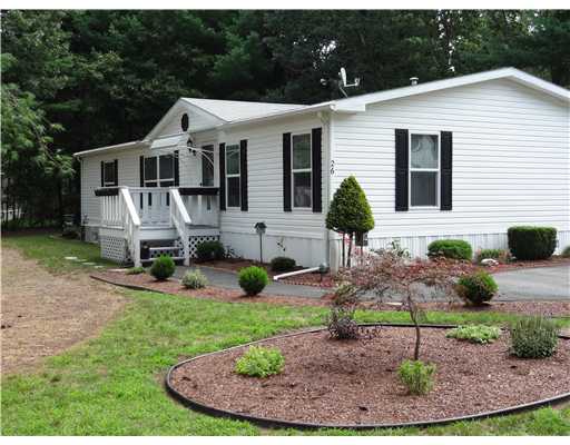 26 King Philip Road Coventry, RI 02816 - Photo 1 of 13 Exterior Front.