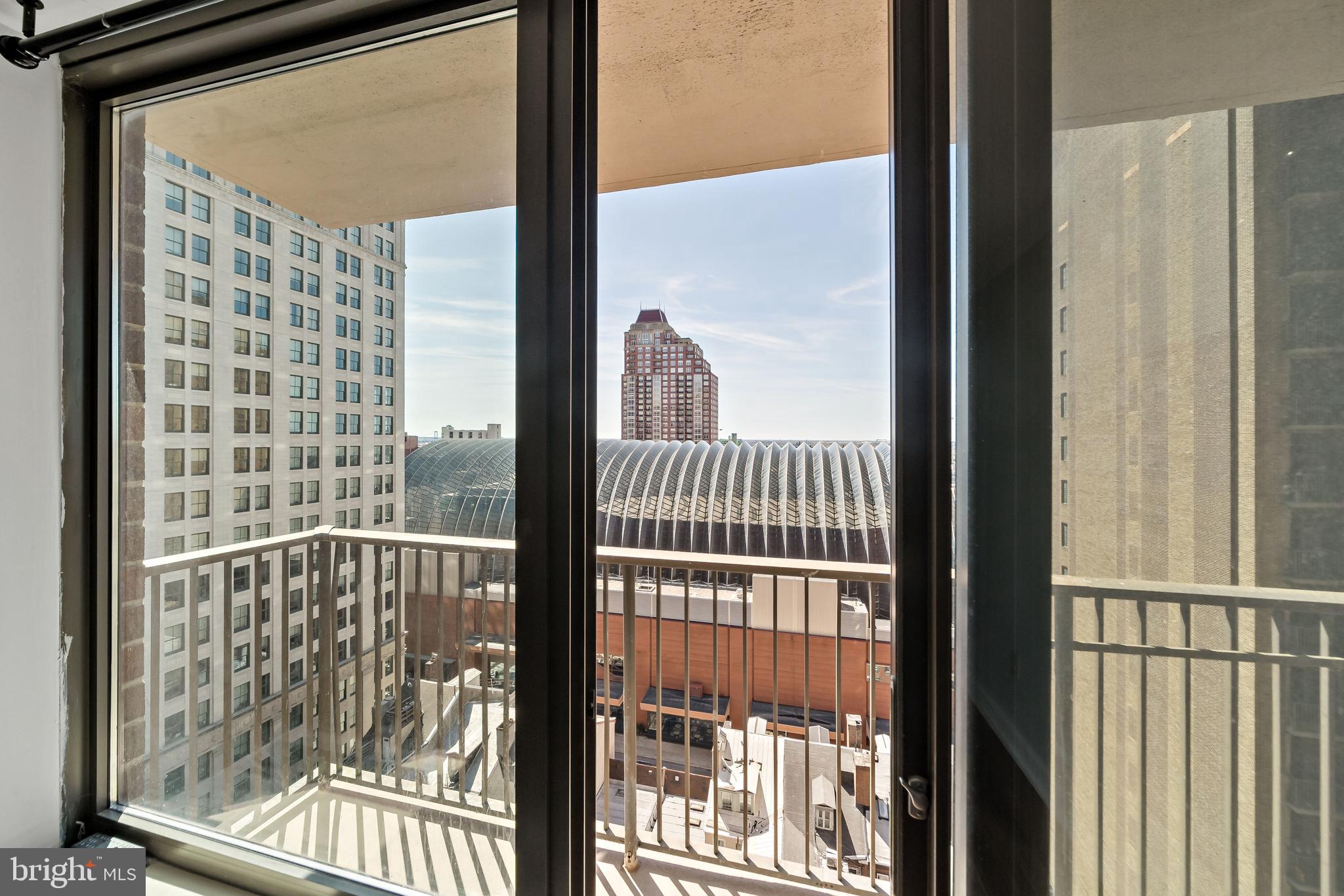 1420 Locust Street, Unit 15M Philadelphia, PA 19102 - Photo 15 of 32