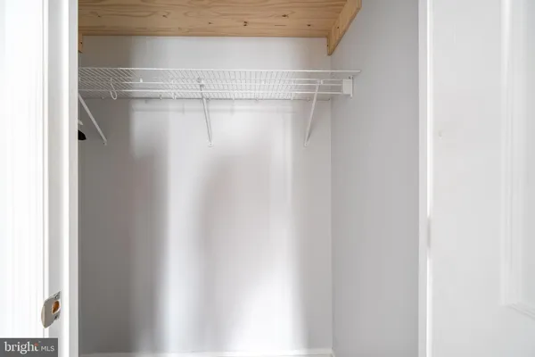 $2,100 | 1420 Locust Street, Unit 15M, Philadelphia, PA 19102