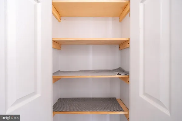 $2,100 | 1420 Locust Street, Unit 15M, Philadelphia, PA 19102