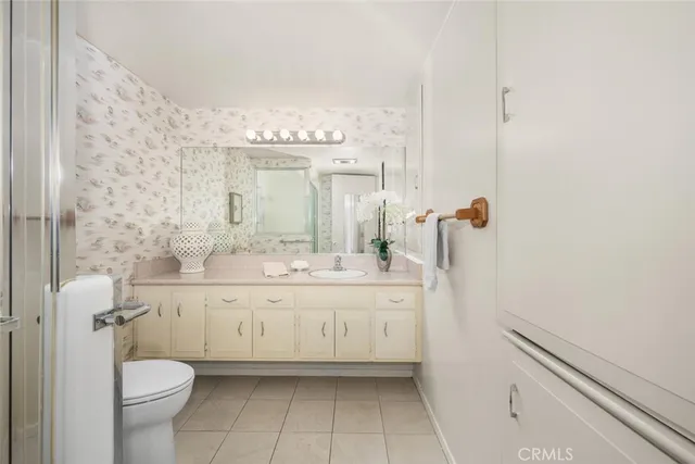 $365,000 | 13350 St Andrews Drive, Unit 68E M12, Seal Beach, CA 90740