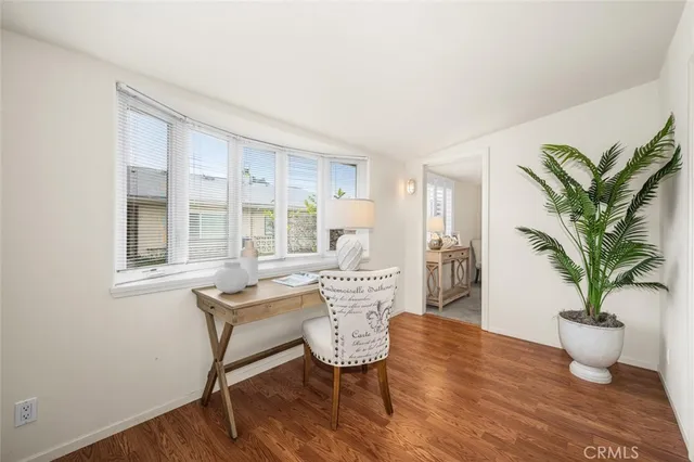 $365,000 | 13350 St Andrews Drive, Unit 68E M12, Seal Beach, CA 90740