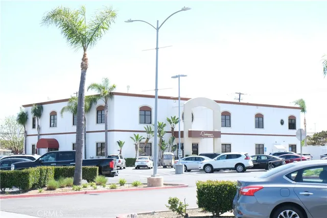 $365,000 | 13350 St Andrews Drive, Unit 68E M12, Seal Beach, CA 90740