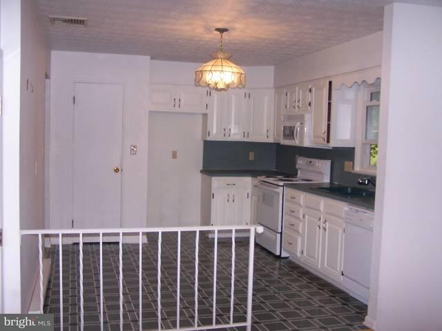 3261 Trinity Road Harrisburg, PA 17109 - Photo 5 of 9 Gallery Image 5