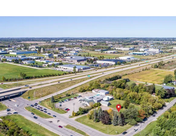 $649,900 | 3236 East Northland Avenue, Appleton, WI 54911