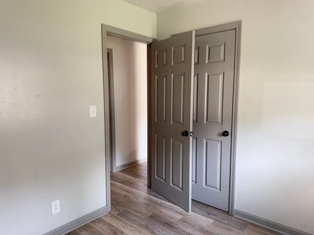 $130,000 | 30 Gilbert Terrace, Machesney Park, IL 61115