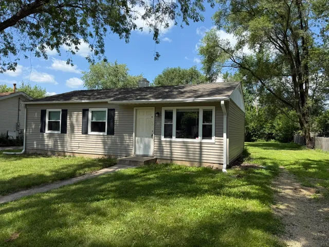 $130,000 | 30 Gilbert Terrace, Machesney Park, IL 61115