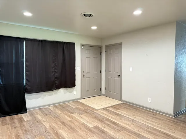 $130,000 | 30 Gilbert Terrace, Machesney Park, IL 61115