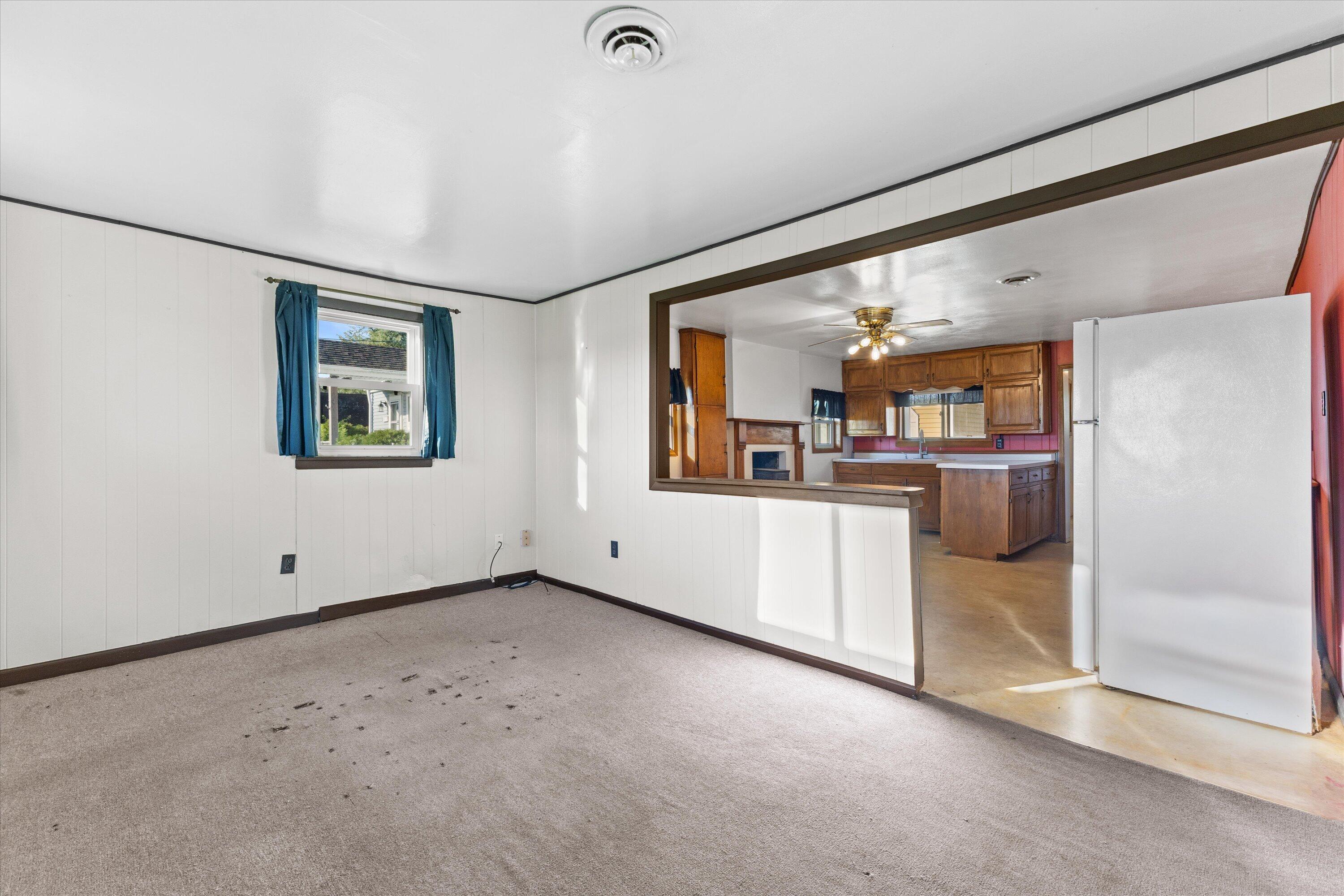 8012 Fox River Road Waterford, WI 53185 - Photo 13 of 26 LR