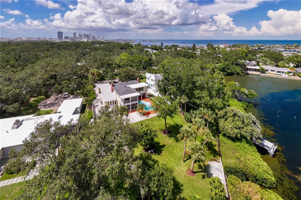 234 Driftwood Road Southeast St. Petersburg, FL 33705 - Photo 16 of 66