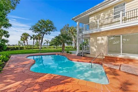 $2,395,000 | 234 Driftwood Road Southeast, St. Petersburg, FL 33705