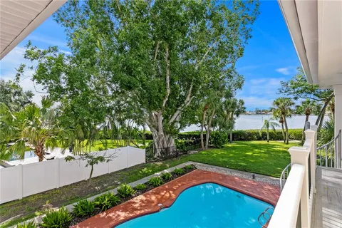 $2,395,000 | 234 Driftwood Road Southeast, St. Petersburg, FL 33705