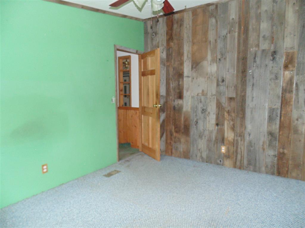 1112 Airport Road Frankfort, MI 49635 - Photo 24 of 27 br2