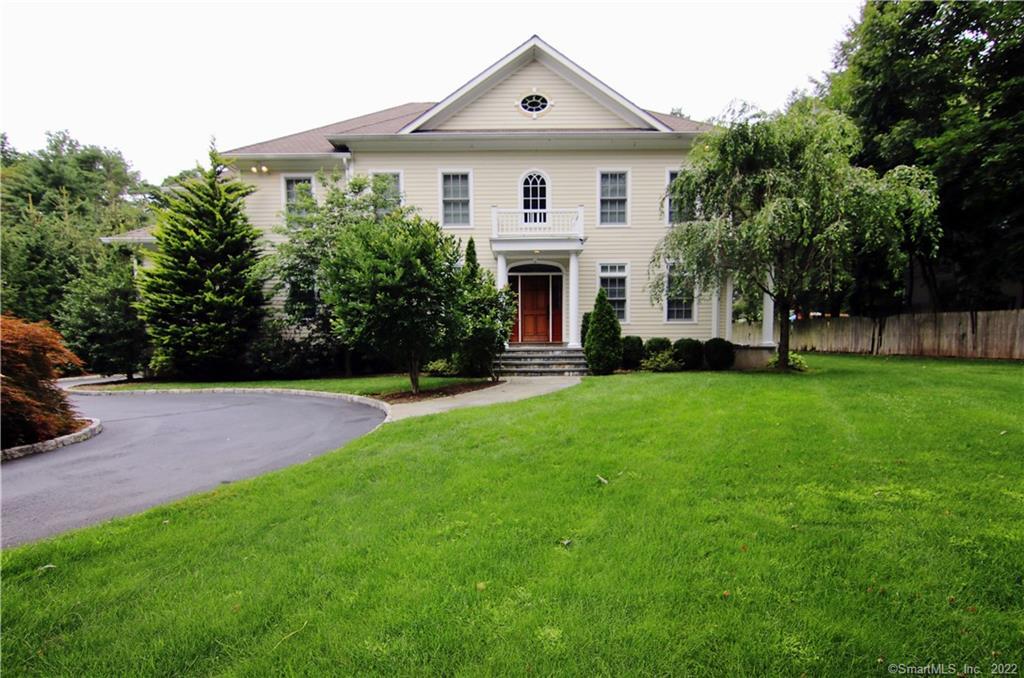 20 Parade Hill Road New Canaan, CT 06840 - Photo 1 of 1