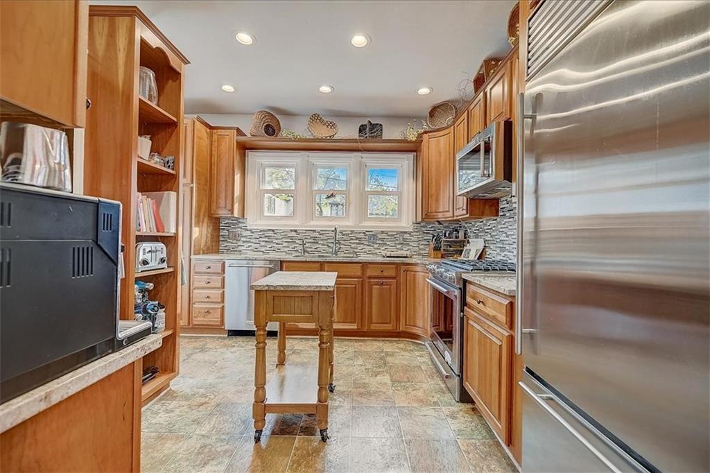 509 Blue Ridge Road Indianapolis, IN 46208 - Photo 18 of 34