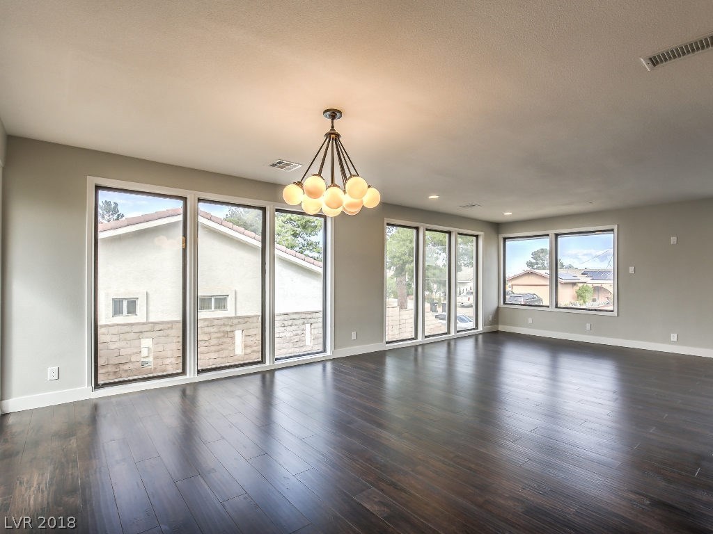 609 East Fairway Road Henderson, NV 89015 - Photo 10 of 19 Gallery Image 10
