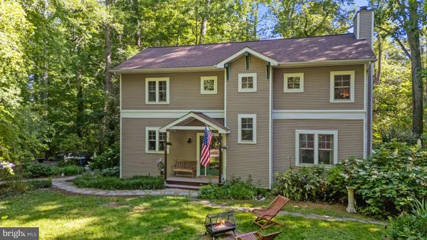 $749,999 | 90 Park Avenue, Edgewater, MD 21037