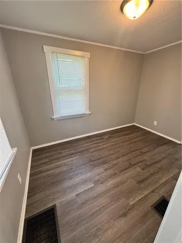 $114,900 | 2208 Seneca Street, St. Joseph, MO 64507