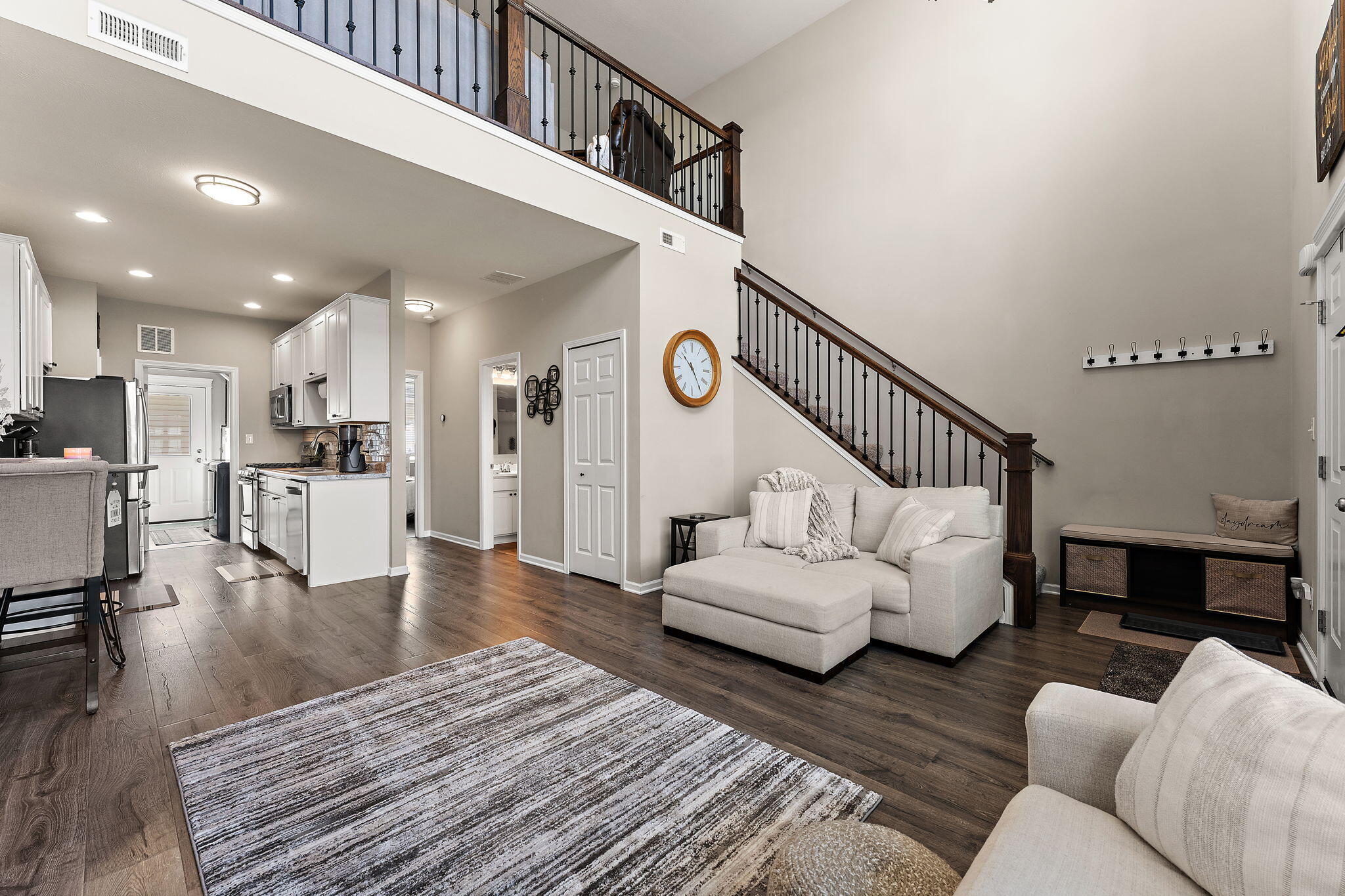 971 East 117th Place Crown Point, IN 46307 - Photo 5 of 28 2048x1365