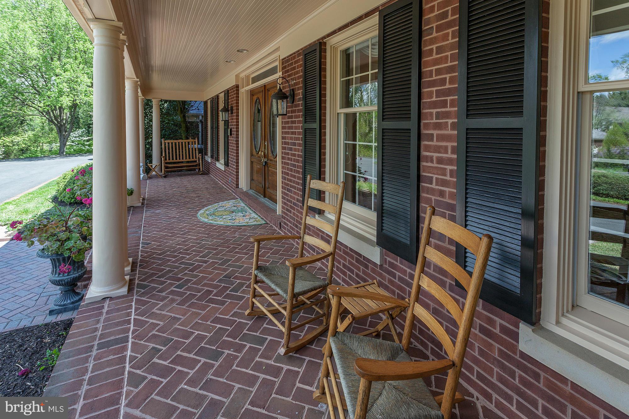 1133 Spring Hill Road McLean, VA 22102 - Photo 2 of 30 Exterior (Front)