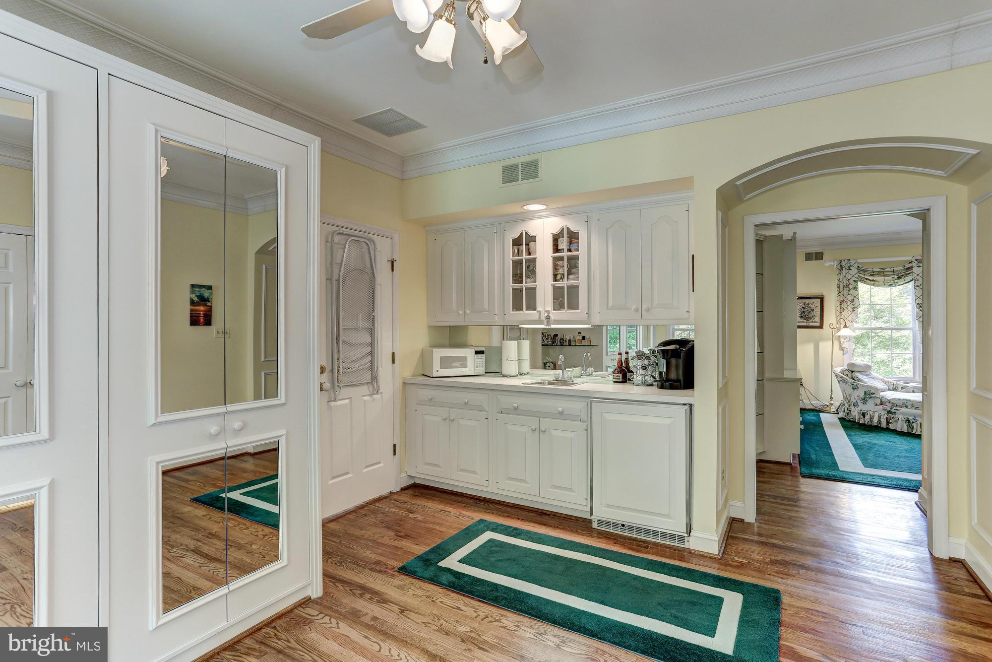 1133 Spring Hill Road McLean, VA 22102 - Photo 18 of 30 Bedroom (Master)