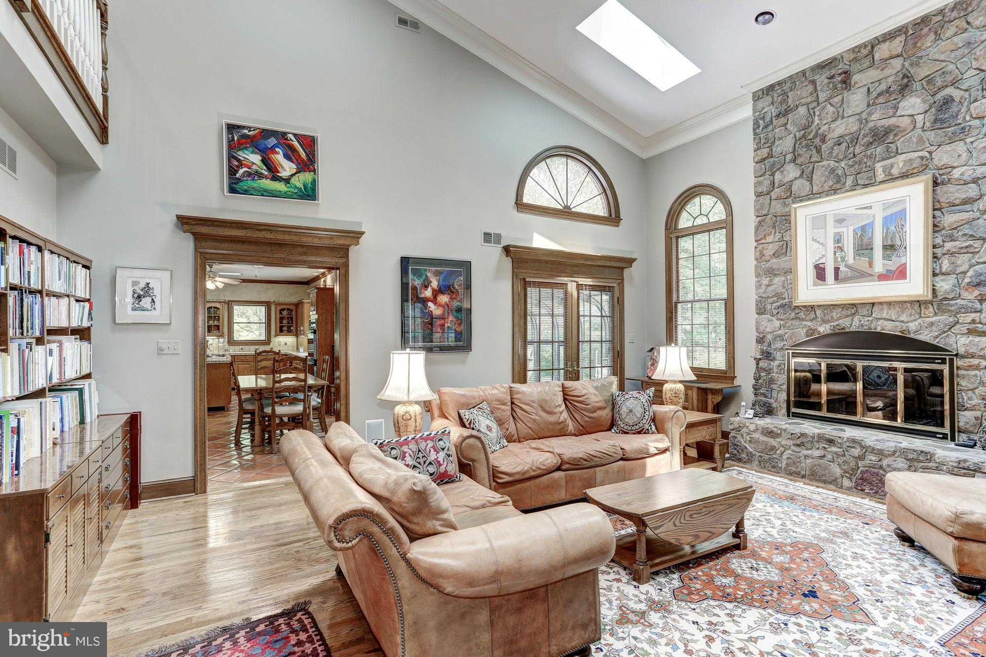 1133 Spring Hill Road McLean, VA 22102 - Photo 7 of 30 Family Room