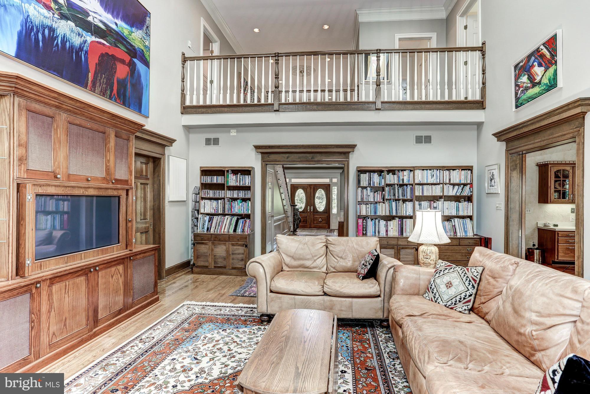 1133 Spring Hill Road McLean, VA 22102 - Photo 8 of 30 Family Room