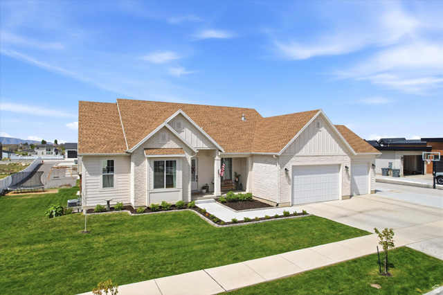 283 North 500 West Mapleton, UT 84664 - Photo 2 of 102 View of front of home.