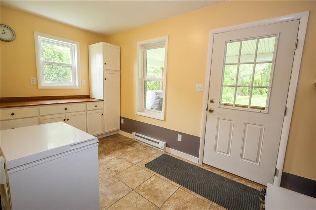 1265 Slippery Rock Road Grove City, PA 16127 - Photo 19 of 41 Great space as you come in the house from the back porch!