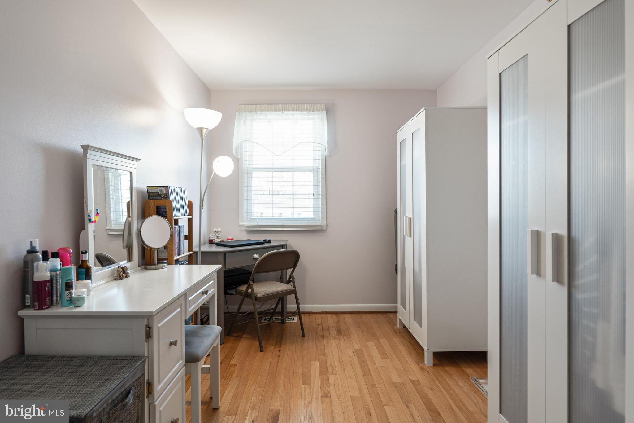 912 Grovehill Road Baltimore, MD 21227 - Photo 31 of 41