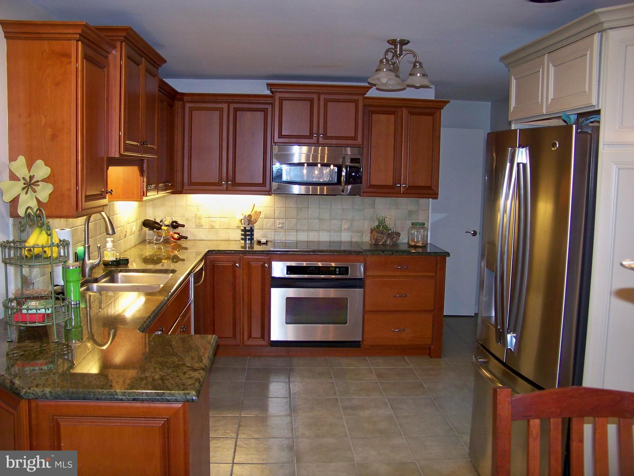 466 Scotland Road Quarryville, PA 17566 - Photo 16 of 28 Cherry Kitchen Cabinets