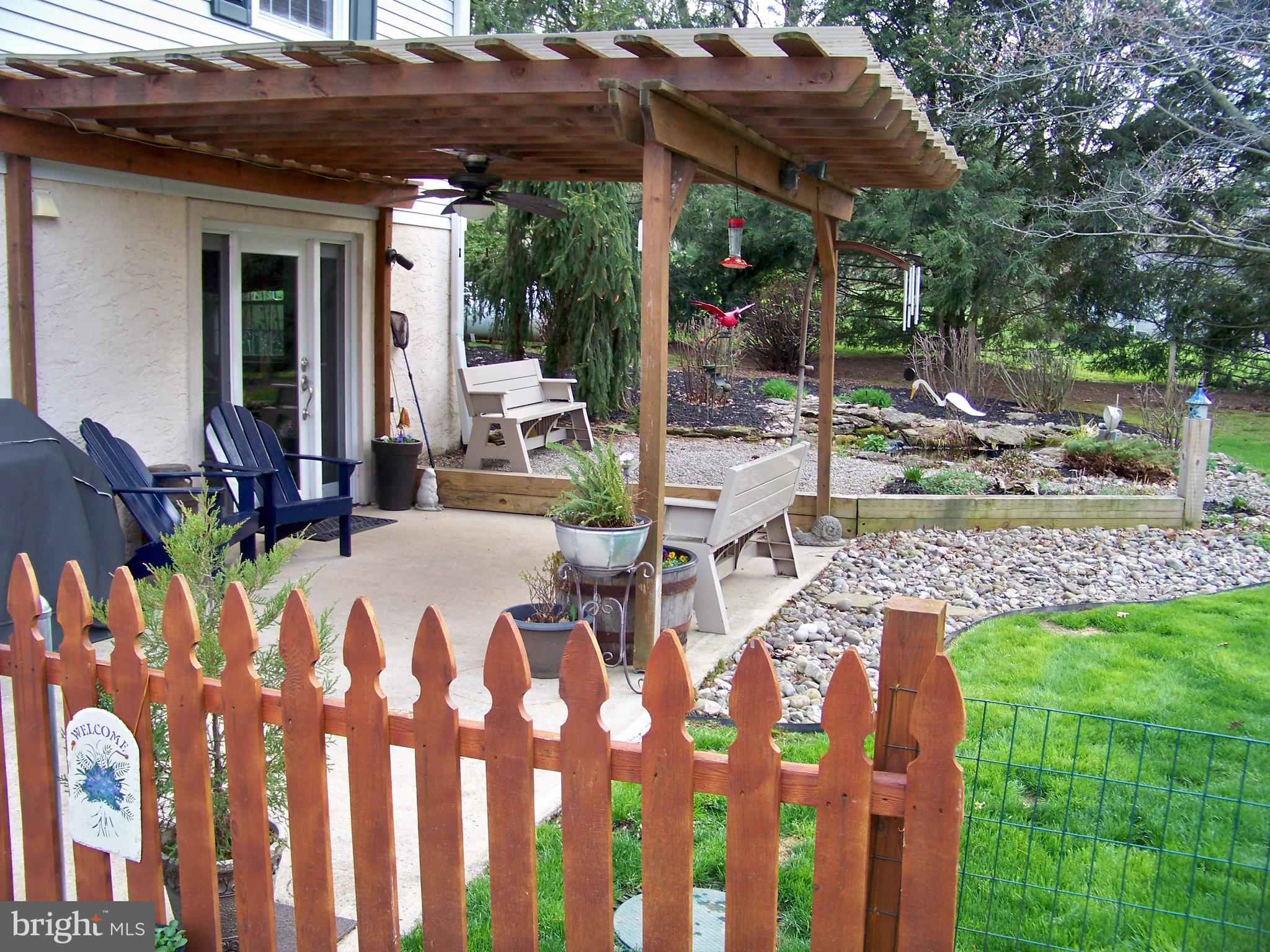 466 Scotland Road Quarryville, PA 17566 - Photo 8 of 28 Patio