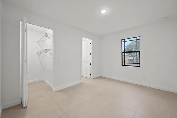 $3,450 | 633 55th Street, West Palm Beach, FL 33407