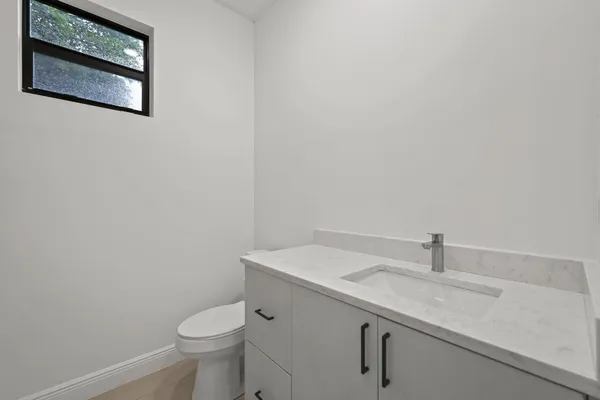 $3,450 | 633 55th Street, West Palm Beach, FL 33407