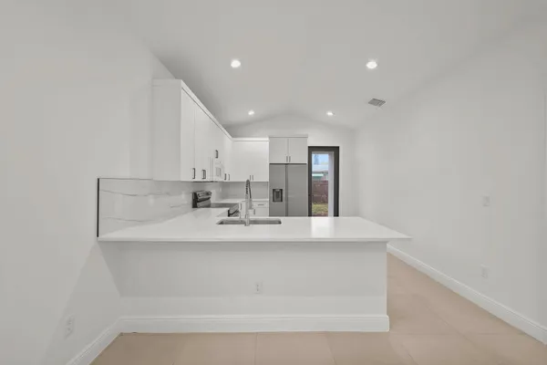 $3,450 | 633 55th Street, West Palm Beach, FL 33407