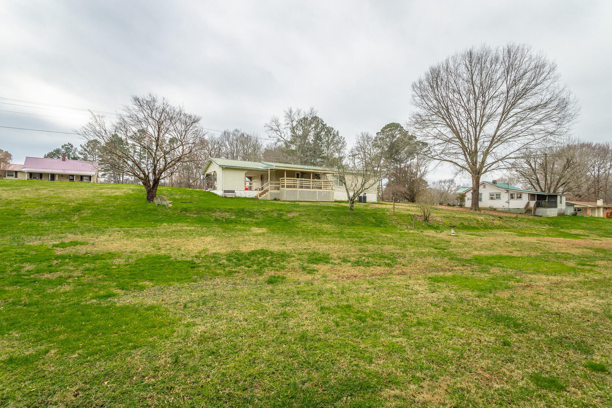 781 East Reed Road LaFayette, GA 30728 - Photo 17 of 73 a house view with a garden space