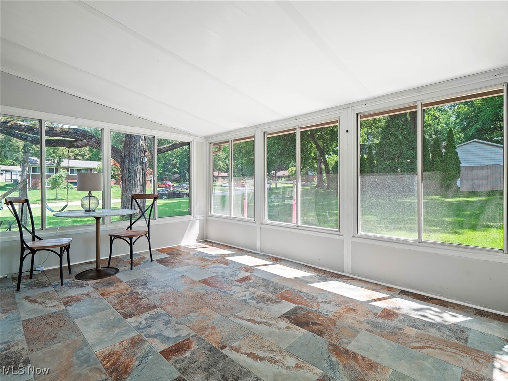 2995 McCormick Road Stow, OH 44224 - Photo 12 of 47 Gallery Image 12