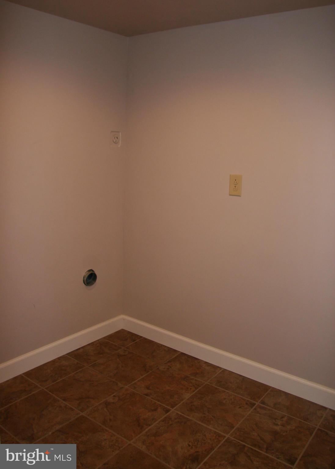 308 Ridge Road Winchester, VA 22602 - Photo 15 of 21 Interior (General)Laundry Room